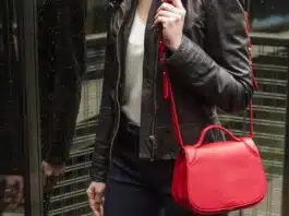 Le sac bandoulière l'allié parfait pour un look casual-chic