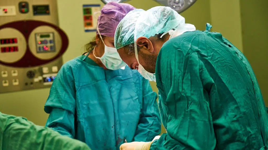 Augmentation mammaire : combien ça coûte ?